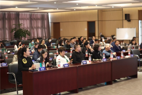 鴻雁發力新賽道 海寶嬰童智能看護儀重磅首發，開啟智能看護新篇章